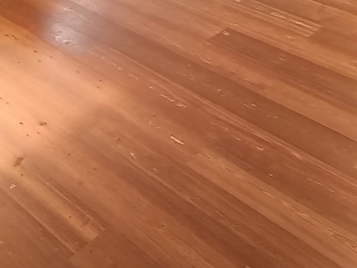 Holzboden geschliffen vorher